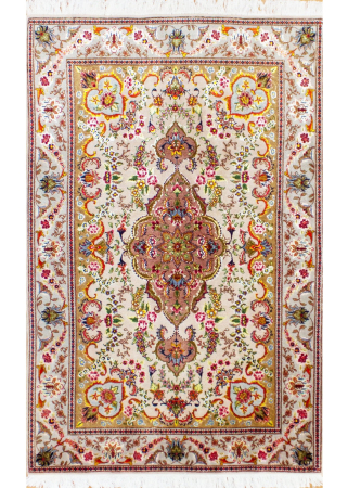 Tabriz Fine Wool & Silk Hand Knotted Persian Rug