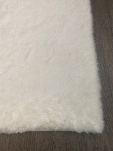 Faux Rabbit Fur White Rug 5'0" x 8'0"