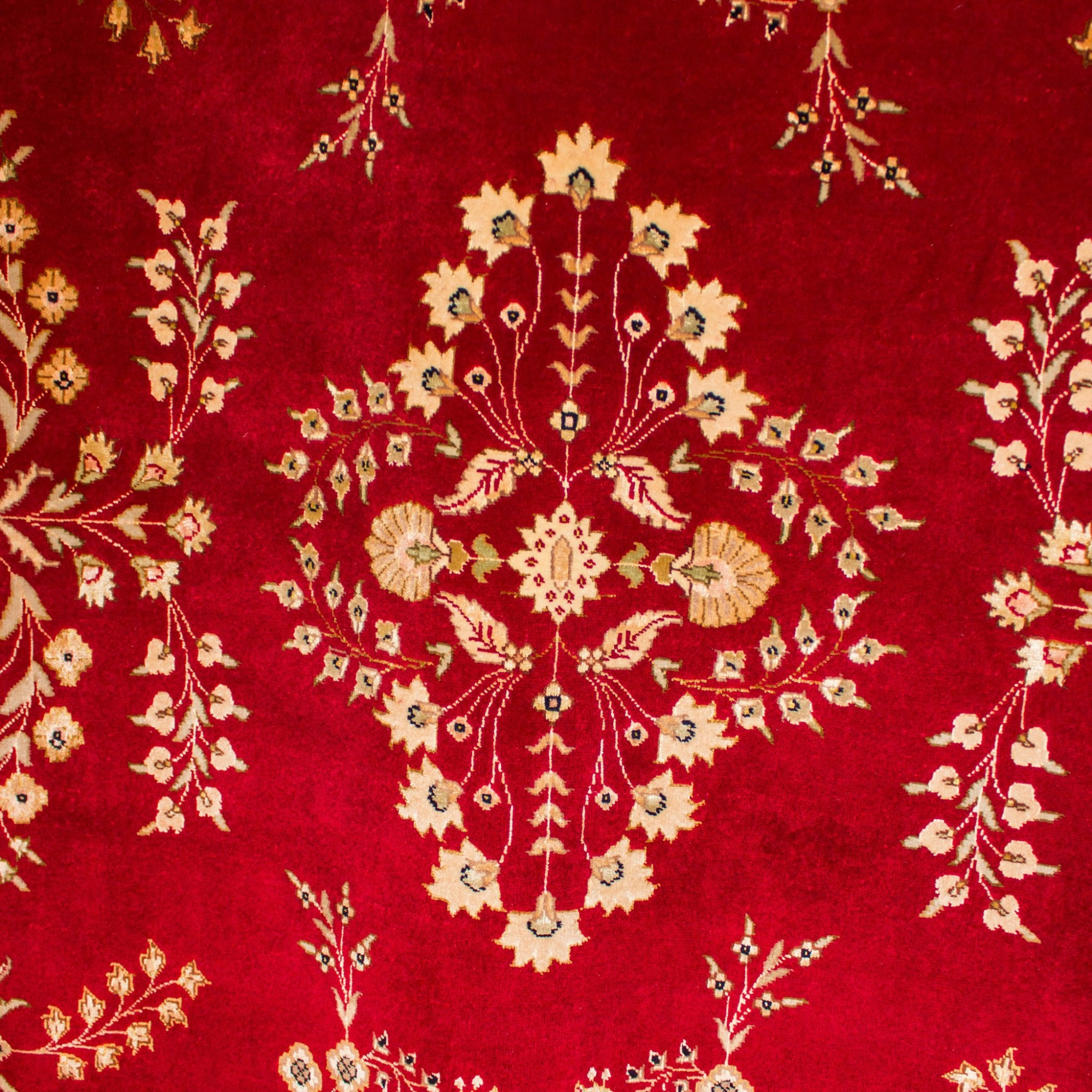 Tabriz Lilian Red Hand Knotted Rug 5'7