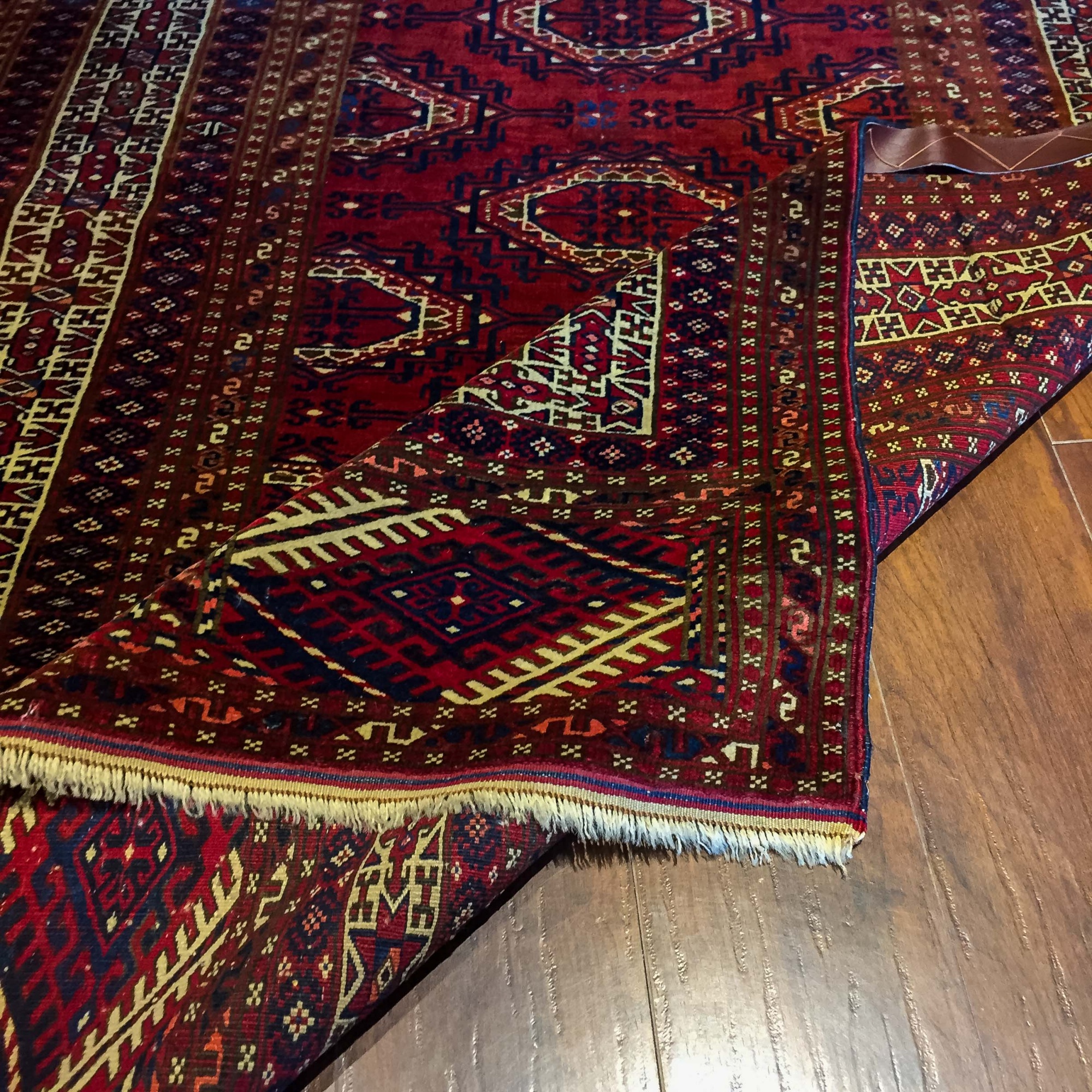 Area rug for living space and any room. Floor decor, rugs and carpets from Tabrizi Rugs. Torkman 145 - 4'2
