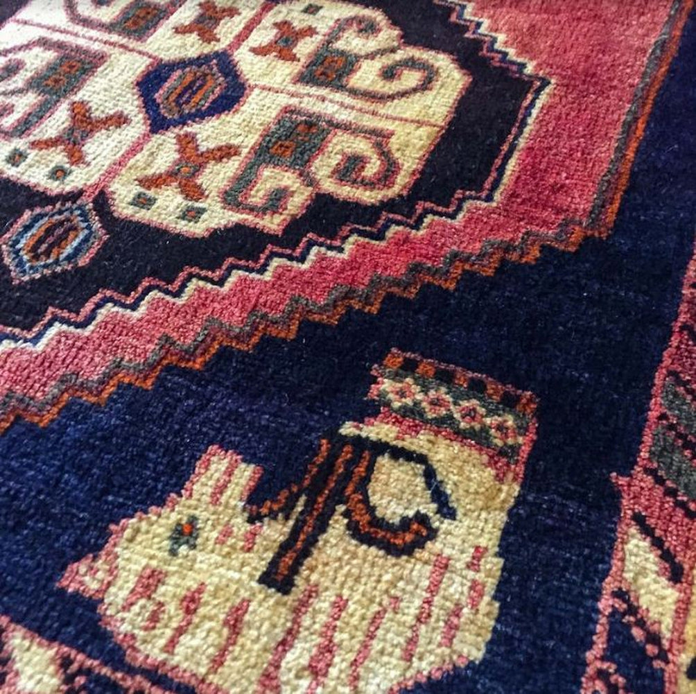 Shiraz Hand Knotted Rug 3'3