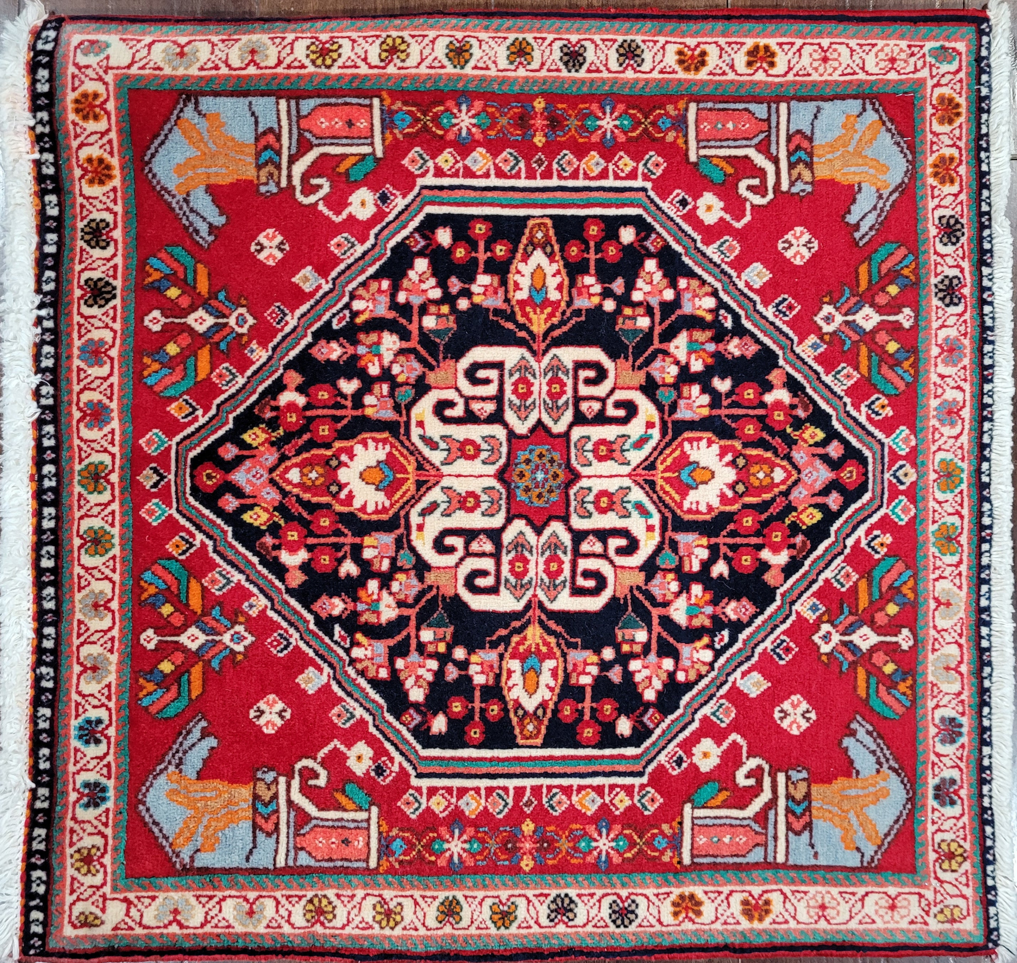 Abadeh Hand Knotted Square Rug 2'0