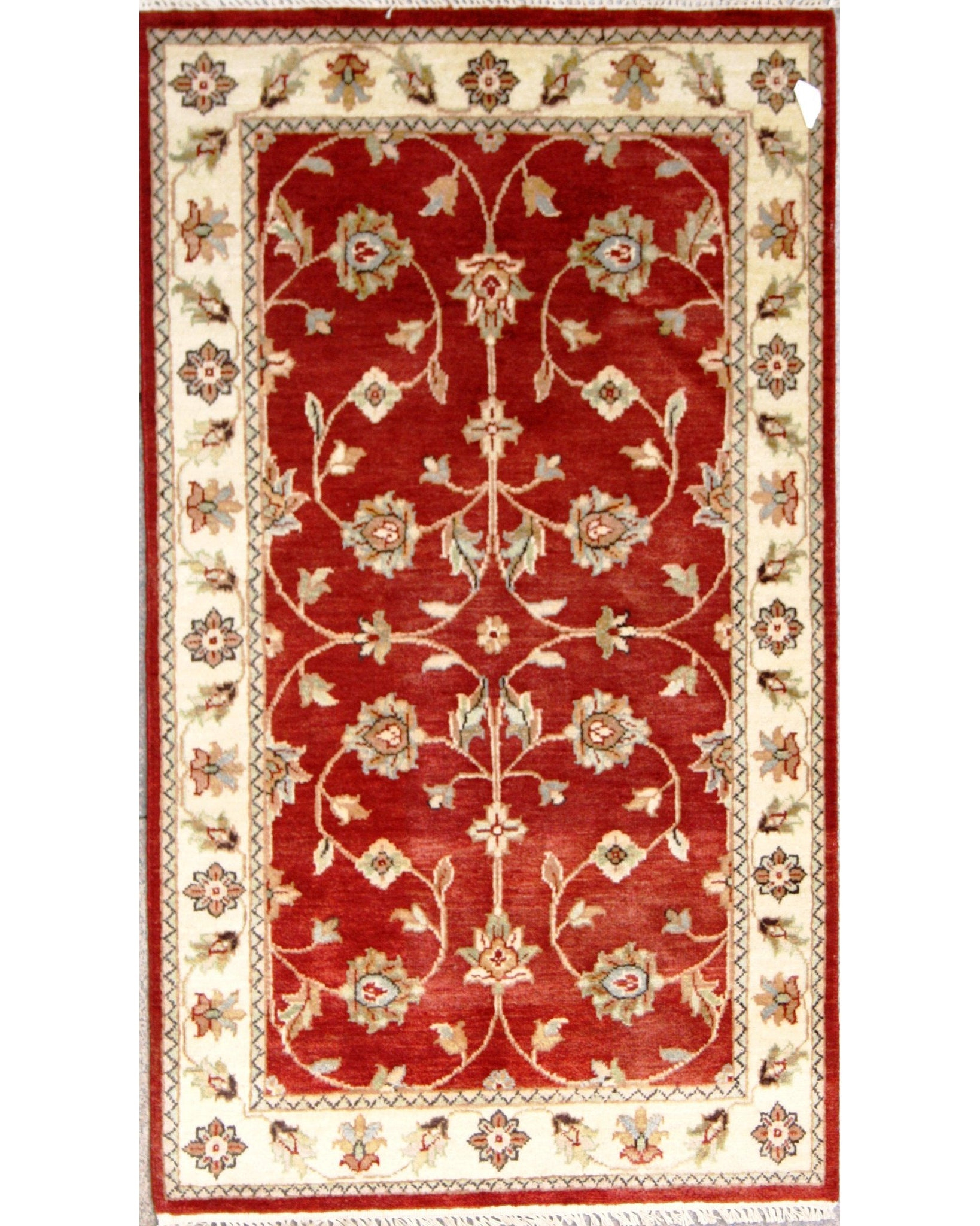 Area rug for living space and any room. Floor decor, rugs and carpets from Tabrizi Rugs. Himalaya 3'0