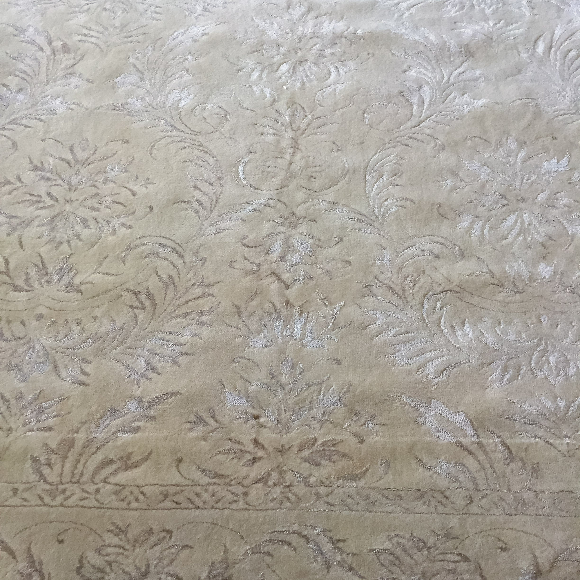 Ciragan Ivory Woven Rug-Area rug for living room, dining area, and bedroom
