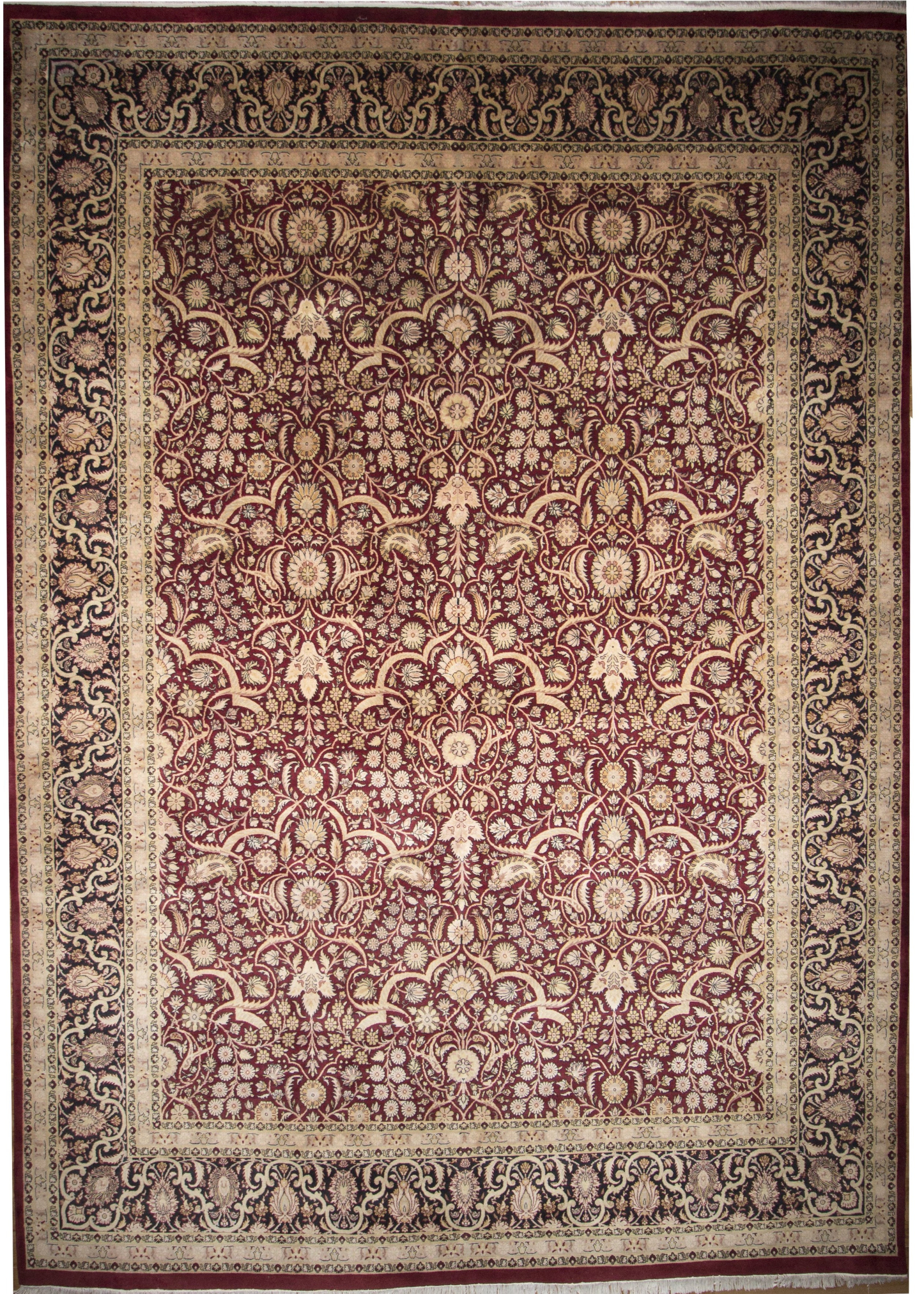 Persian Design Hand Knotted Rug 10'0