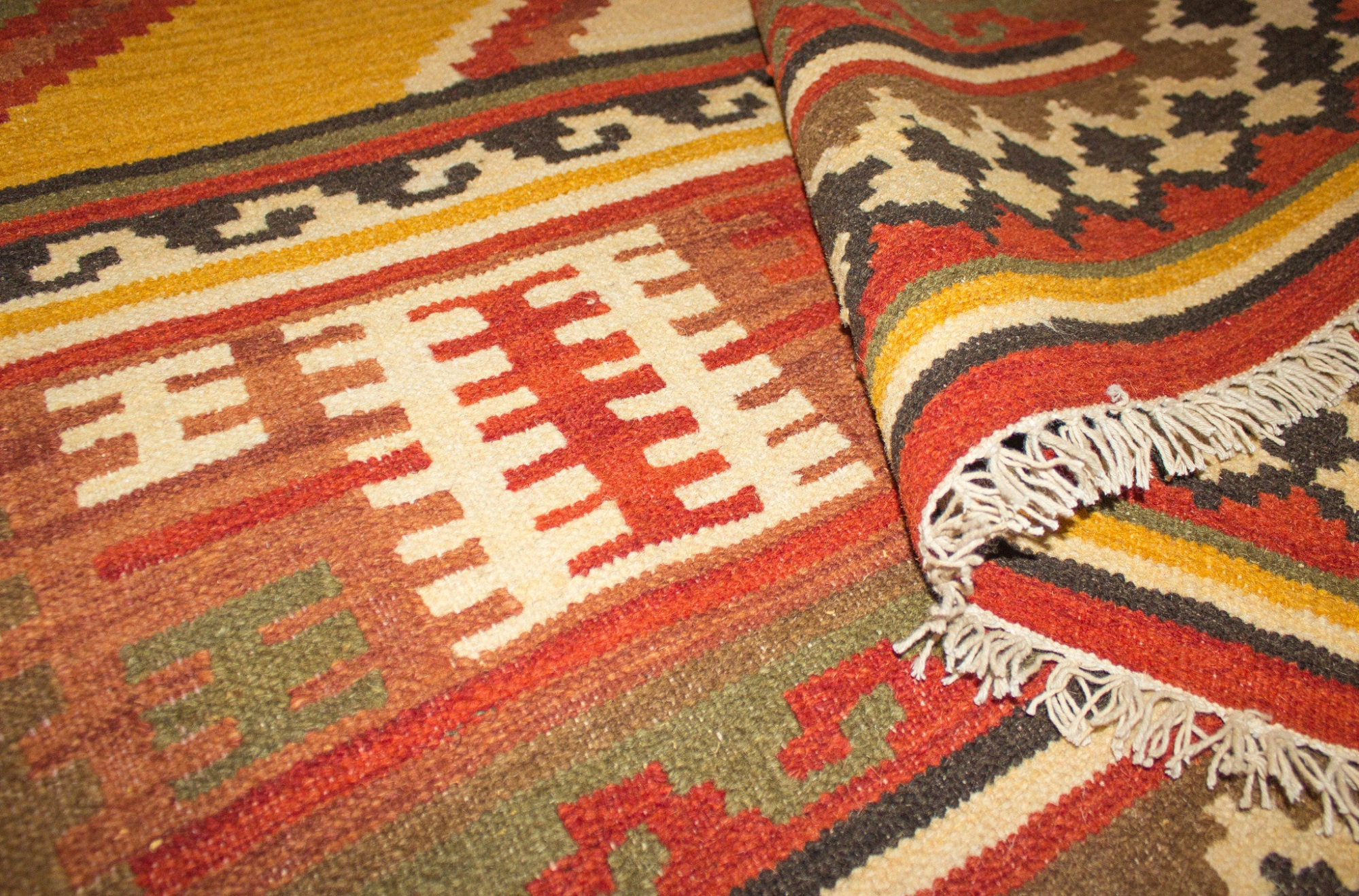 Kilim Multi Hand Woven Rug-Area rug for living room, dining area, and bedroom