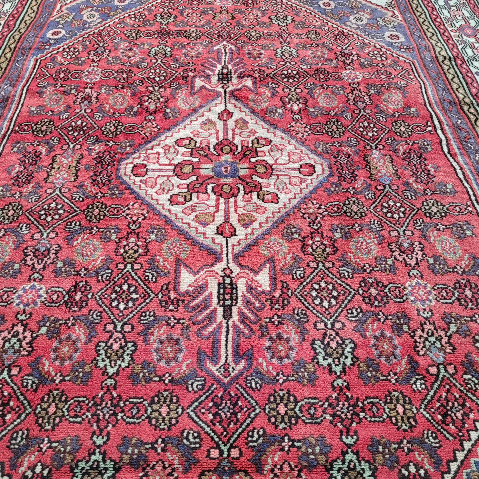 Bibikabad Medallion Red Hand Knotted Rug 6'6