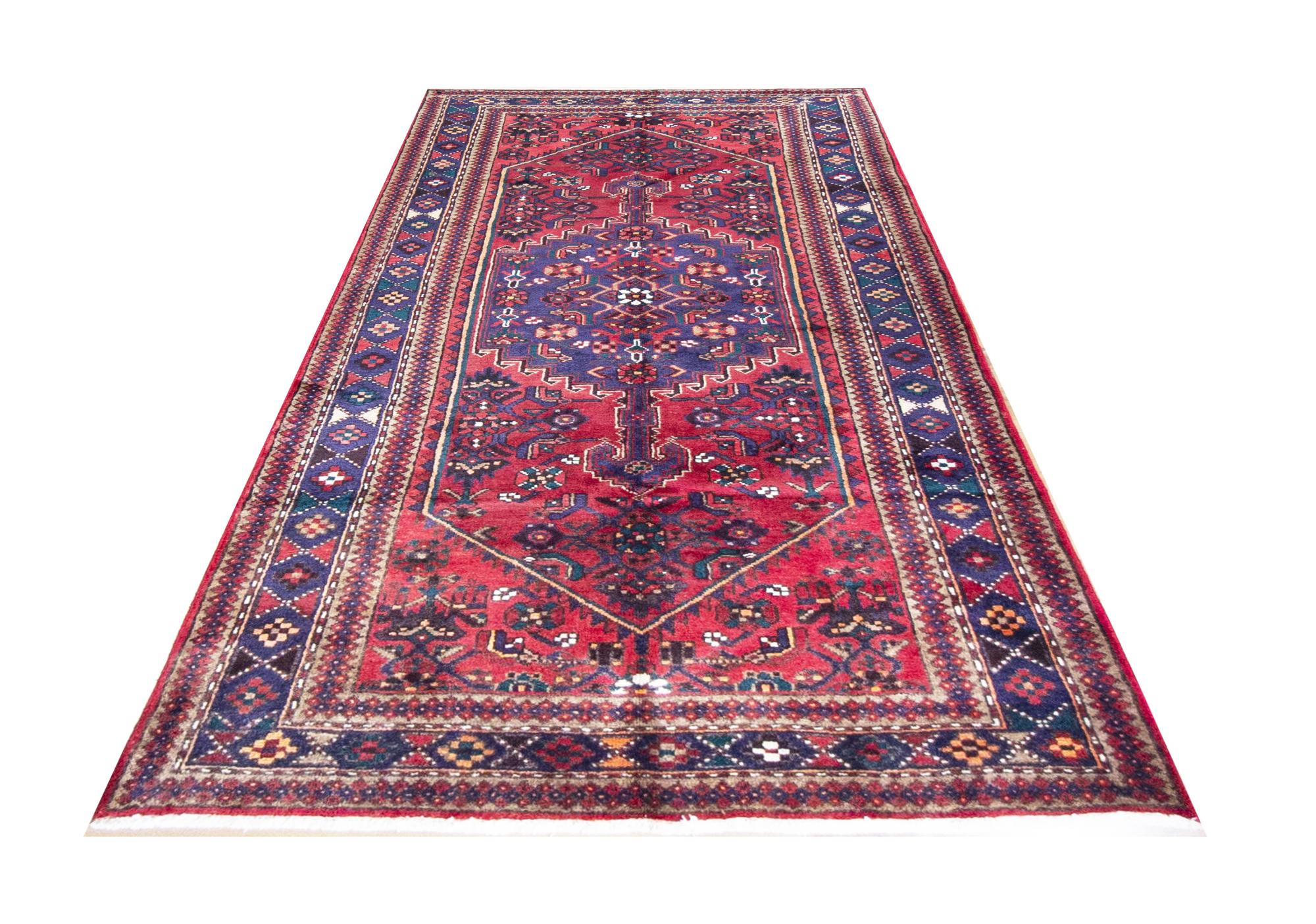 Zanjan Medallion Red Hand Knotted Rug 4'4
