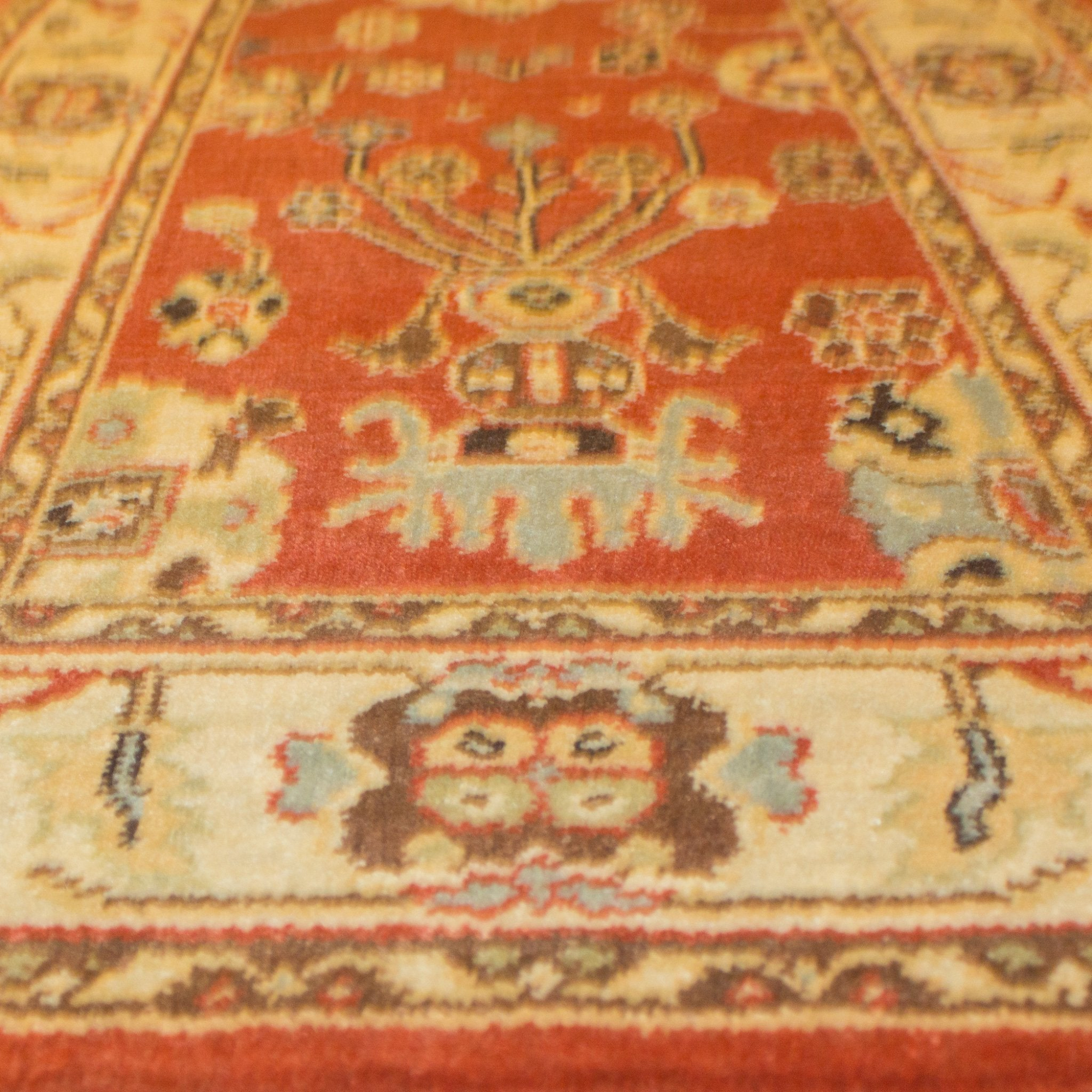 Oushak Red/Ivory Loomed Rug-Area rug for living room, dining area, and bedroom